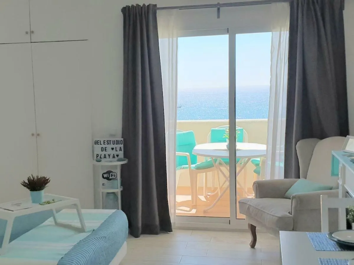 El Estudio De La Playa Benalbeach Holidays Deluxe Benalmadena 0*,  Spain