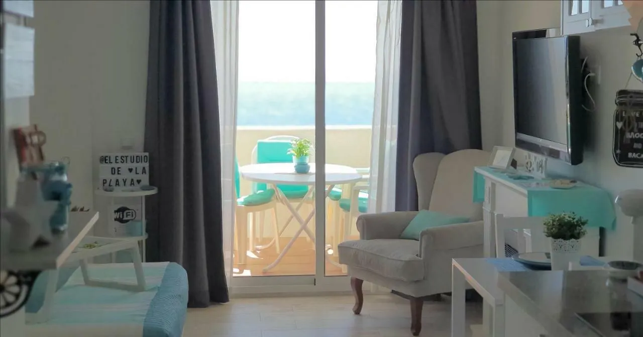 El Estudio De La Playa Benalbeach Holidays Deluxe Benalmadena 0*,  Spain