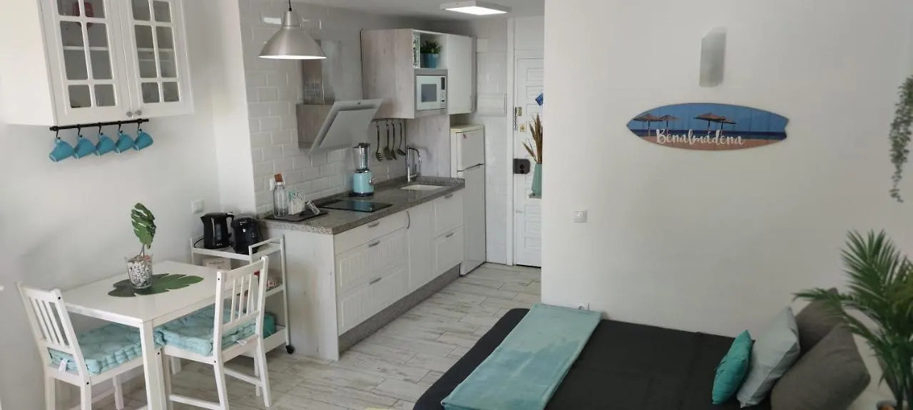 El Estudio De La Playa Benalbeach Holidays Deluxe Бенальмадена Апартаменты