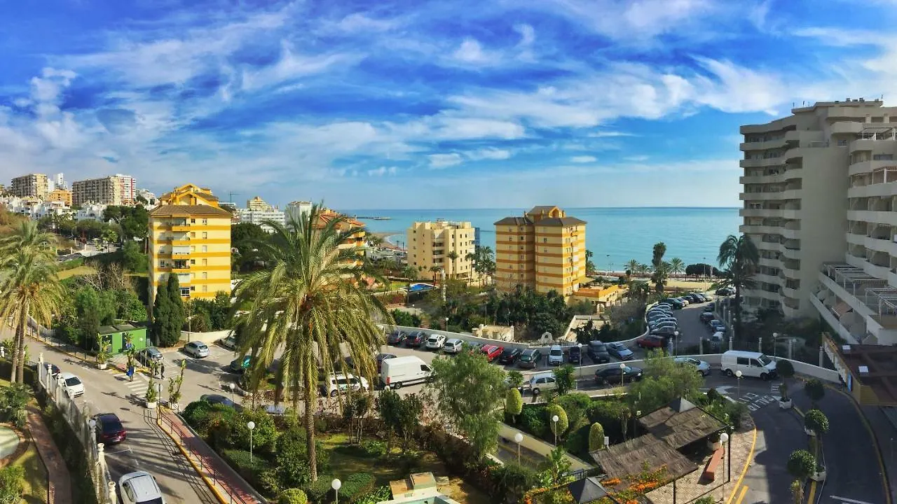 Апартаменты El Estudio De La Playa Benalbeach Holidays Deluxe Бенальмадена
